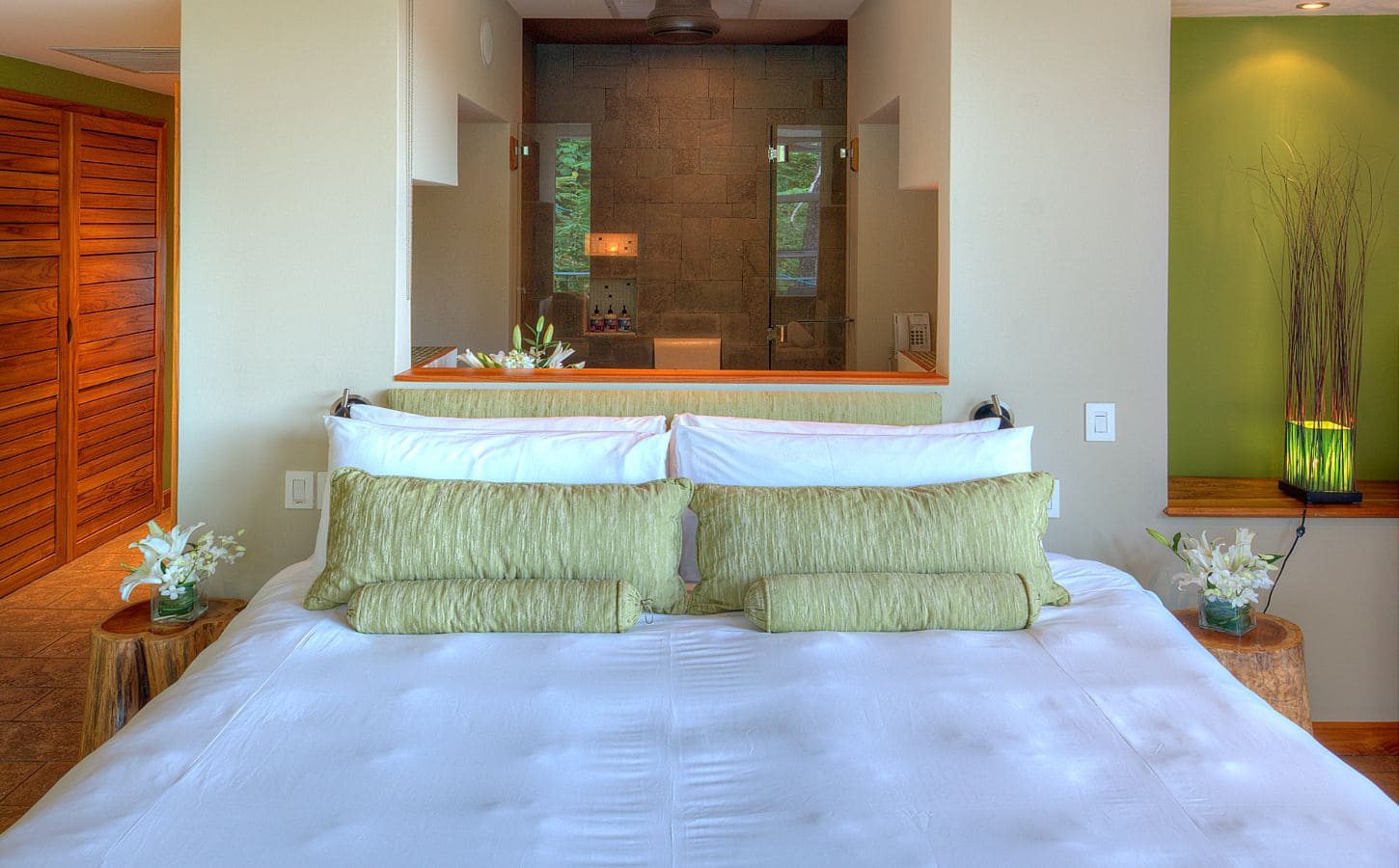 green room suite in villa punto de vista luxury villa