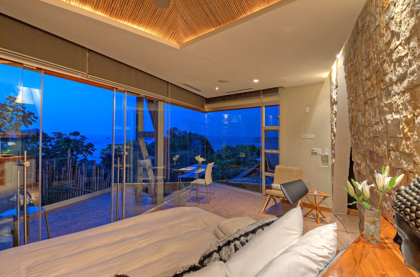 luxury yin yang suite villa punto de vista
