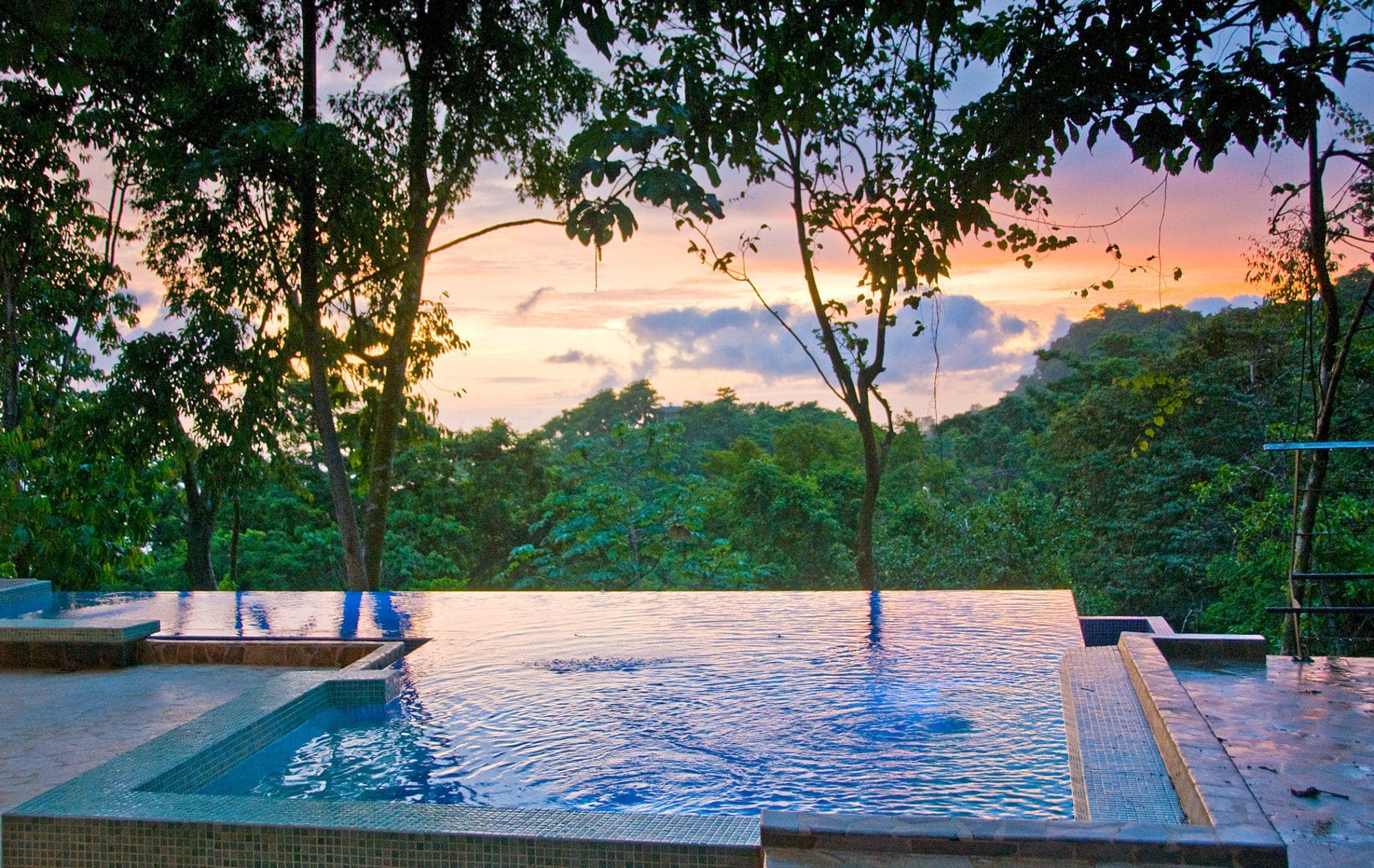 large costa rica villa with rooftop pool