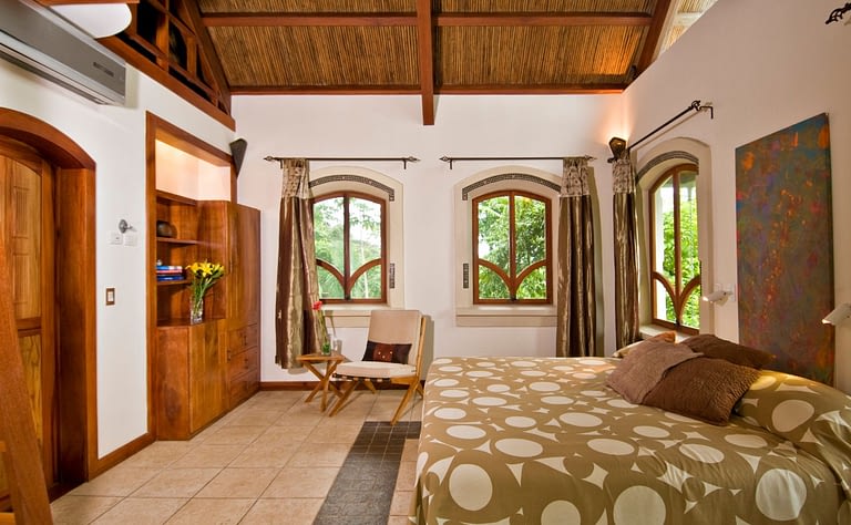 toucan room in villa punto de vista guest cottage